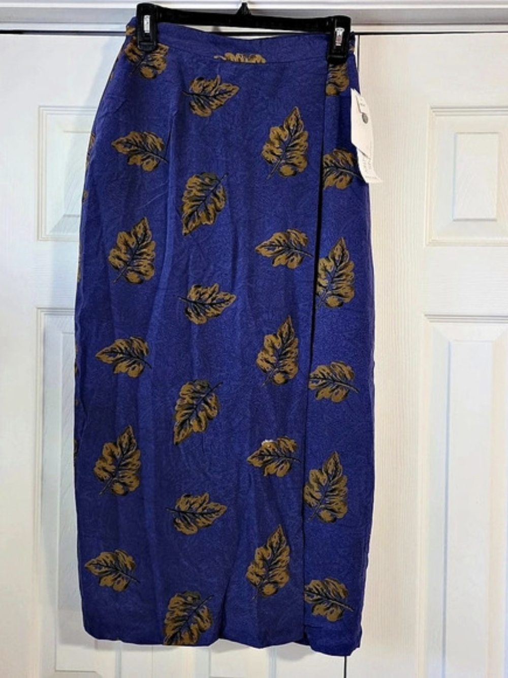 Cross Country Fashions Petite Collections Paisley Silk Midi Skirt Size 4P NWT